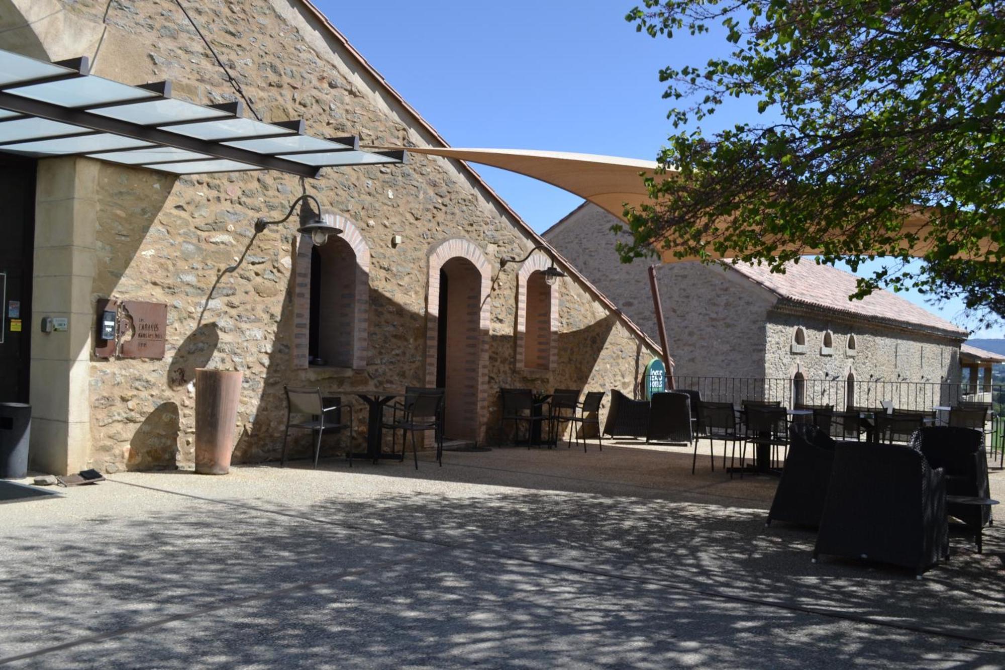 Les Cabanes Dans Les Bois Logis Hotel Villedubert Luaran gambar